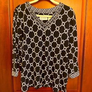 Alfred Dunner Blouse. Size XL